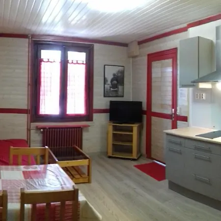 Le Conty Apartment *