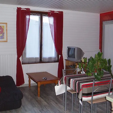 Le Conty Apartment *